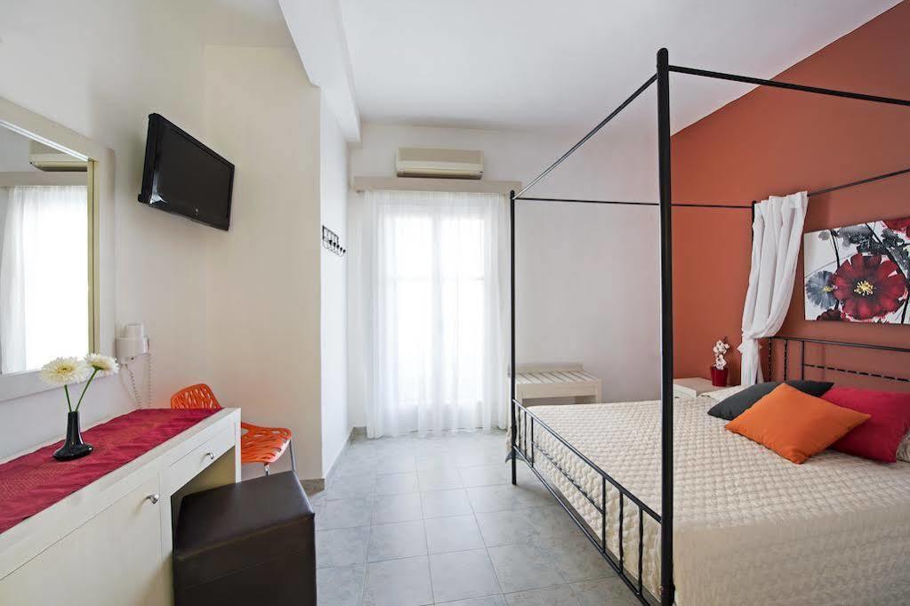 Afrodete Hotel Фиростефани Екстериор снимка