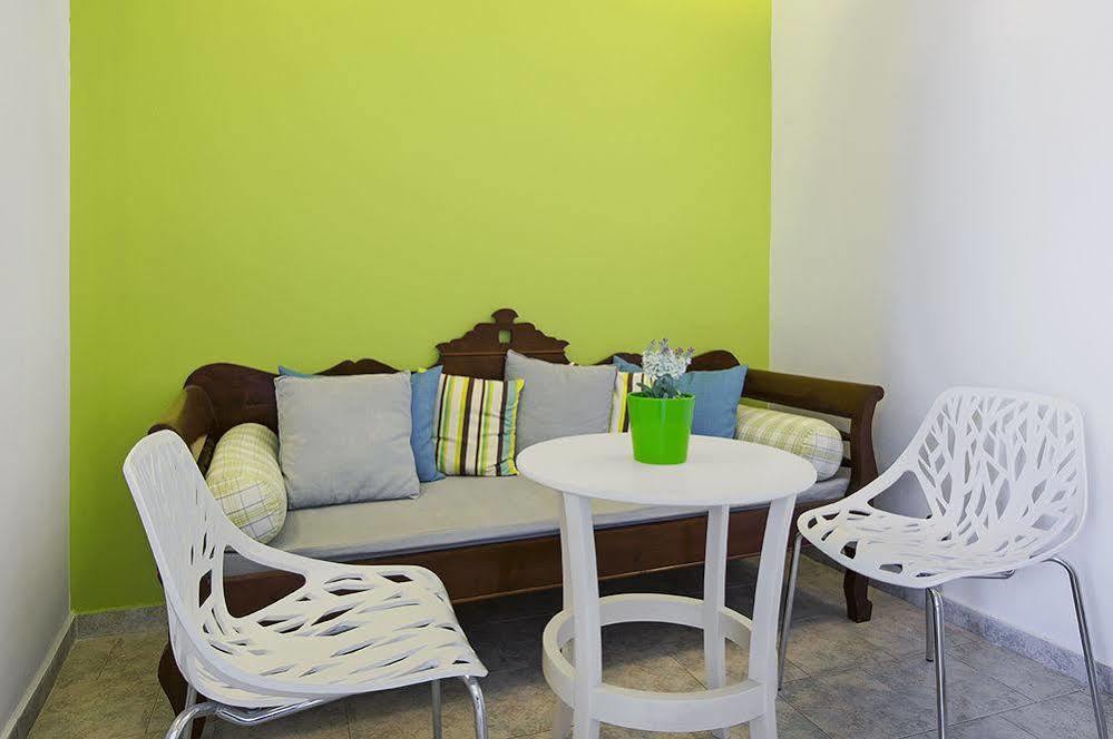 Afrodete Hotel Фиростефани Екстериор снимка
