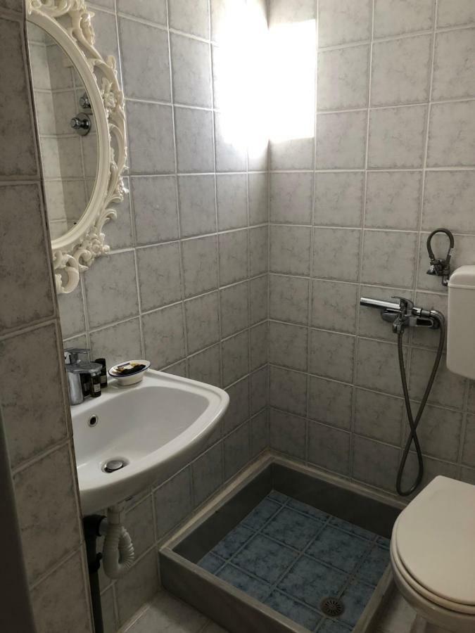 Afrodete Hotel Фиростефани Екстериор снимка
